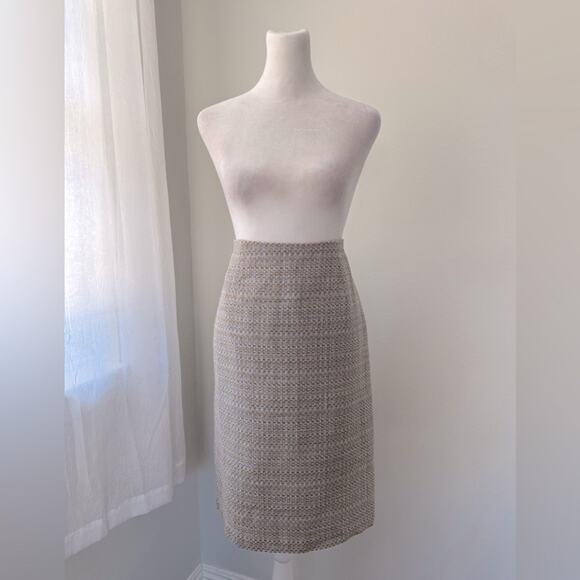 Liz Claiborne Villager Tan & Black Textured Pencil Skirt - Picture 2 of 9